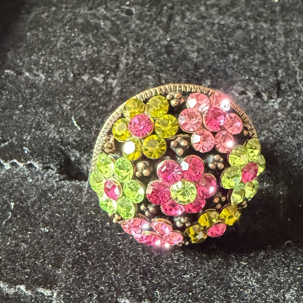 Floral Rhinestone ring - Picture 4 of 4